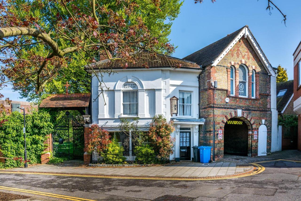 Castle Properties: The Duchess, 3 Bed Family Cottage Windsor Exterior photo