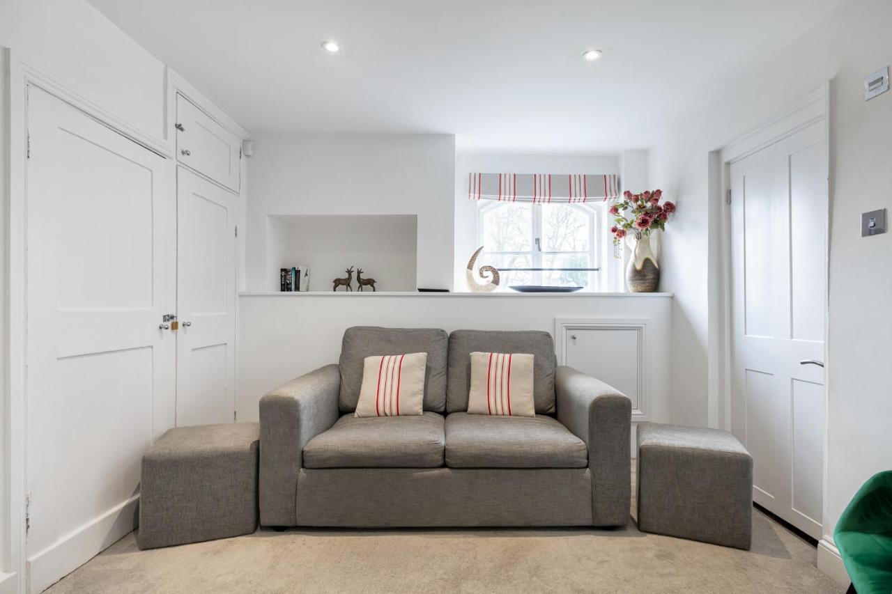 Castle Properties: The Duchess, 3 Bed Family Cottage Windsor Exterior photo