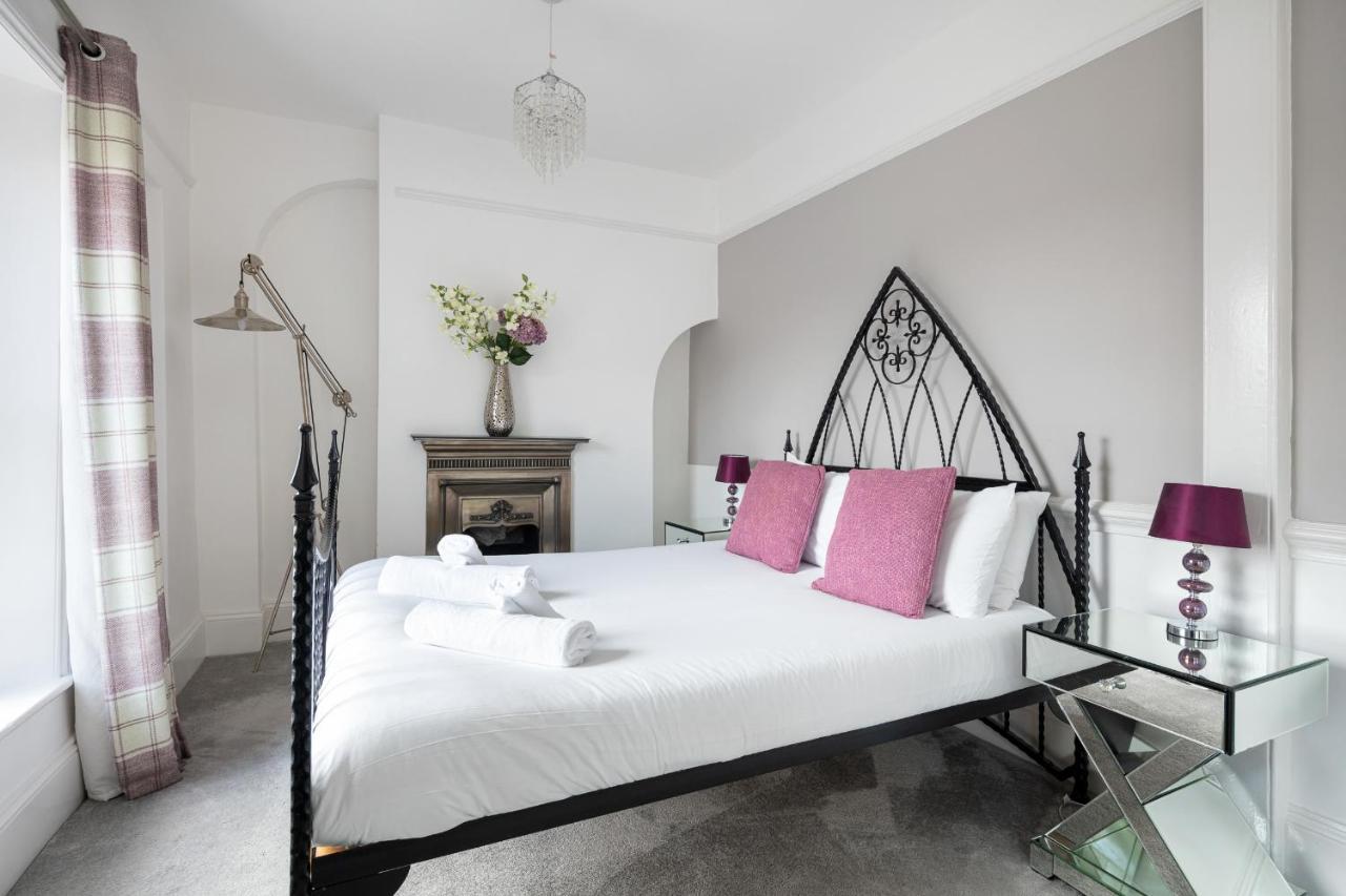 Castle Properties: The Duchess, 3 Bed Family Cottage Windsor Exterior photo