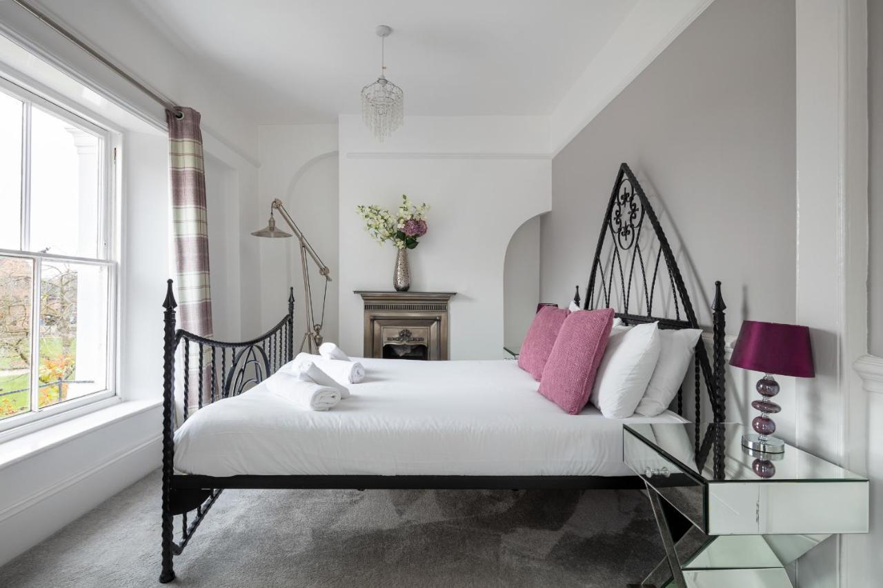 Castle Properties: The Duchess, 3 Bed Family Cottage Windsor Exterior photo