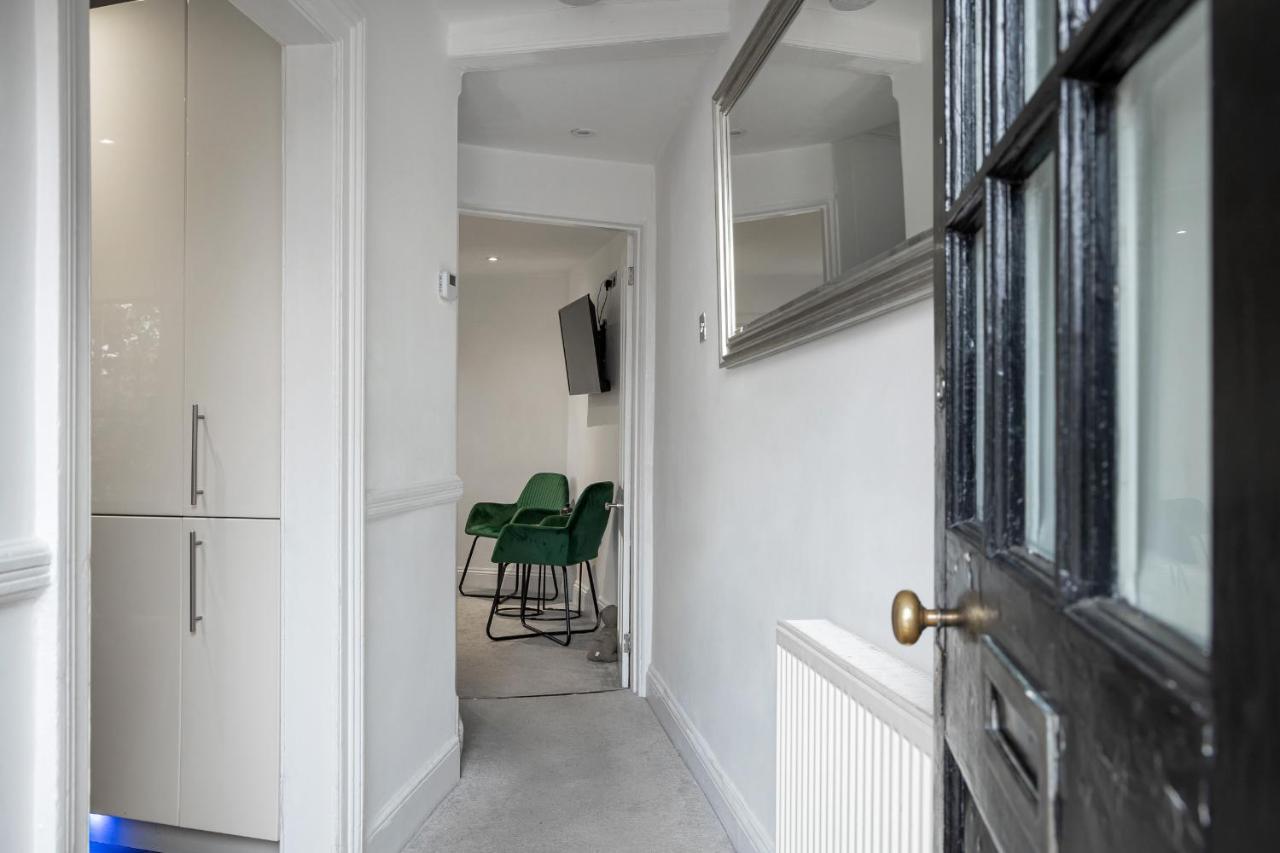 Castle Properties: The Duchess, 3 Bed Family Cottage Windsor Exterior photo